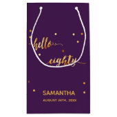 80e verjaardag paars goud hallo 80 naamscript klein cadeauzakje (Achterkant)