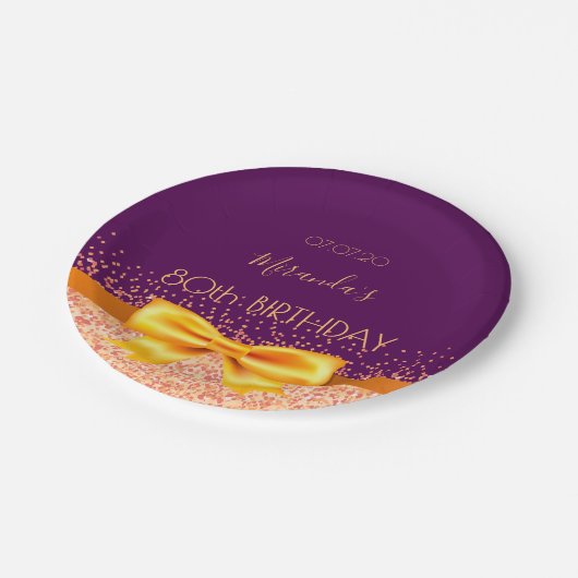 80e verjaardag paarse roos gouden boog naam papieren bordje (Gekanteld)