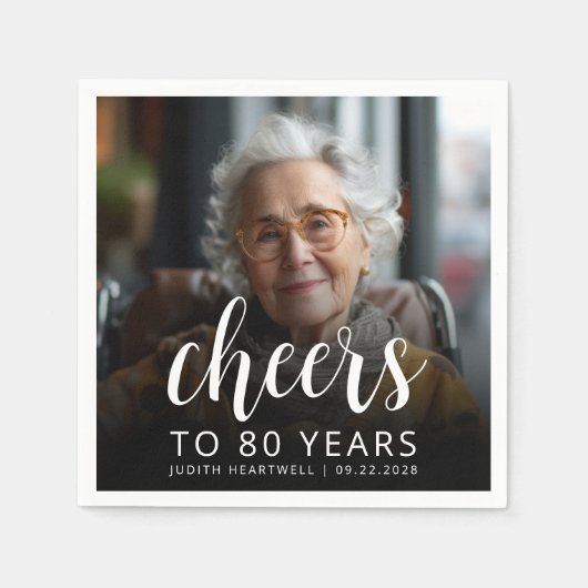 80e verjaardag Party Foto Wit Script Cheers Servet (Voorkant)