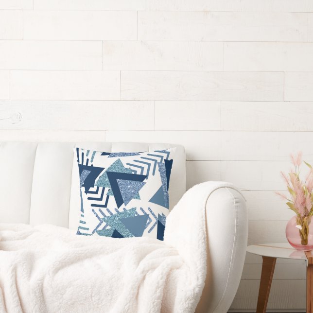 80s Luxe Abstract | Turquoise en Navy Blue Shapes Kussen (Bank)