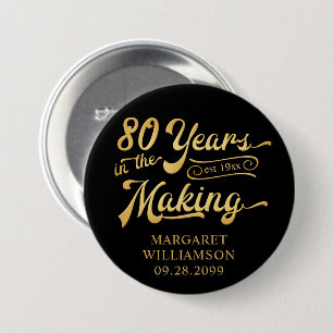 80ste verjaardag Retro jaren in de maak naam Ronde Button 7,6 Cm