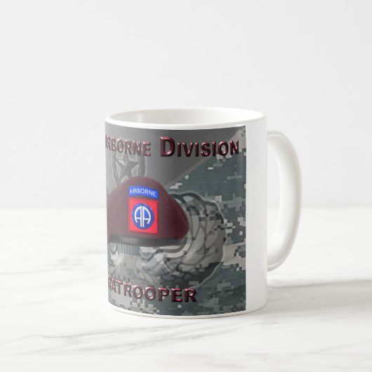 82e Airborne Coffee Mok (Voorkant rechts)