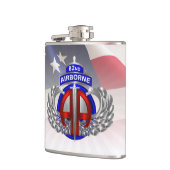 82e Airborne Division Dagger Design Heupfles (Links)