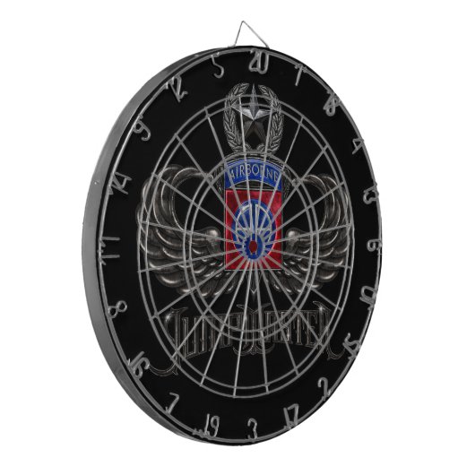 82e Airborne Jumpmaster Dartbord (Voorkant Links)