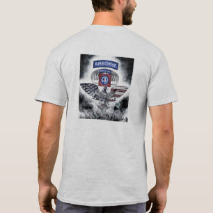 82e explosief ontwerp van de luchtdivisie t-shirt