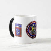 82e Luchtlandingdivisie Combat Aviation Brigade Magische Mok (Voorkant links)