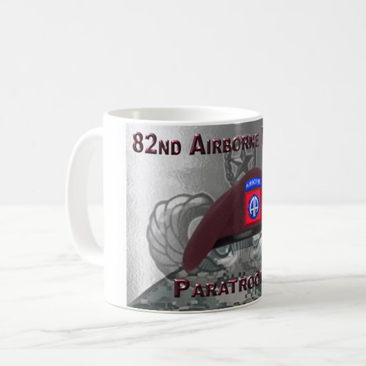 82e Mug de café aéroporté (Devant gauche)