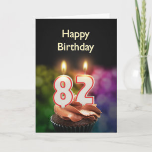 82e verjaardag met taart en kaarsen kaart