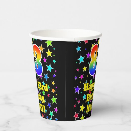 83ste verjaardag: Fun Stars Pattern en Rainbow 83 Papieren Bekers (Rechts)