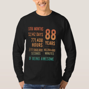 88ste verjaardag Mannen Vrouwen Grappig 88 jaar ou T-shirt