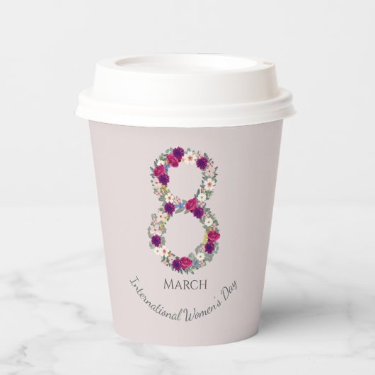 8 maart Internationale Vrouwendag viering Papieren Bekers (Voorkant)