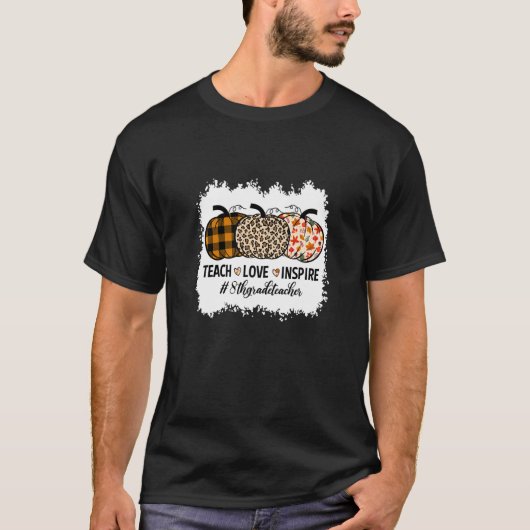 8th Grade Teacher Back To School Pumpkin Fall Teac T-shirt (Voorkant)