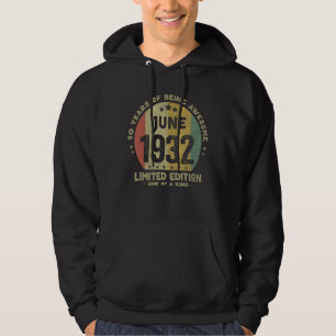 90 jaar oud juni 1932 90e verjaardag 1 hoodie