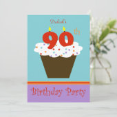 90e anniversaire Invitation de fête 90 bougies (Debout devant)