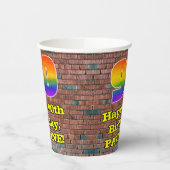 90e verjaardag: Fun Graffiti-geïnspireerde regenbo Papieren Bekers (Links)
