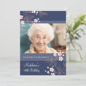 90e verjaardag van uitnodigingen blauwe koraal blo (Staand voorkant)