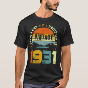 92 Verjaardag Vintage 1931 Een van een soort T-shirt