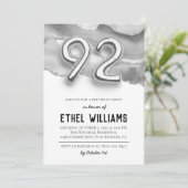 92e anniversaire de fête Invitation (Debout devant)