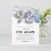 92e anniversaire de fête Invitation (Debout devant)