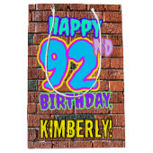 92e verjaardag: Fun, Urban Graffiti geïnspireerd K Medium Cadeauzakje (Voorkant)