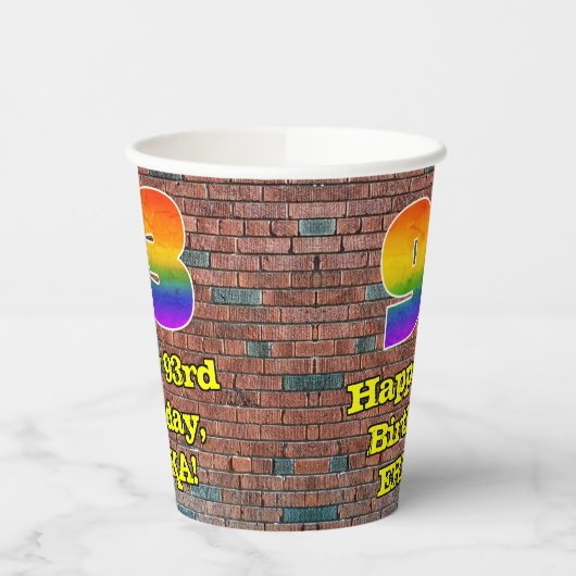 93e verjaardag: Fun Graffiti-geïnspireerde regenbo Papieren Bekers (Links)
