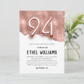 94e anniversaire de fête Invitation (Debout devant)