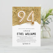 94e anniversaire de fête Invitation (Debout devant)