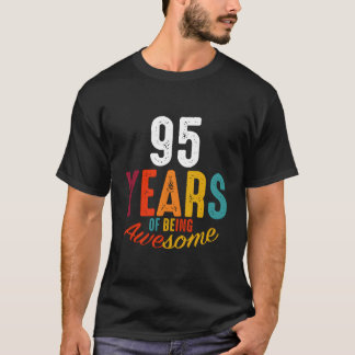 95 Jaar Wezenlijk Awesome Py T-shirt