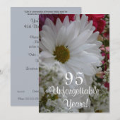95th Birthday Celebration/White Daisy Bouqet Kaart (Voorkant / Achterkant)