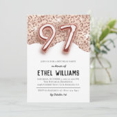 97e anniversaire de fête Invitation (Debout devant)