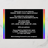 98ste verjaardag: Fun, kleurrijk regenboogpatroon Folie Uitnodiging (Achterkant)