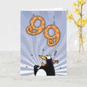 99e anniversaire - Carte de surprise de pingouin (Fleur jaune)