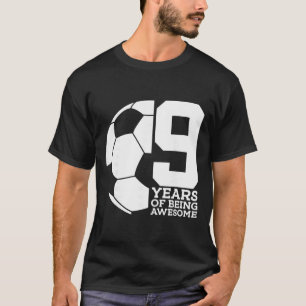 9 Jaar Wezenlijk Voetbal 9e Verjaardag _1 T-shirt