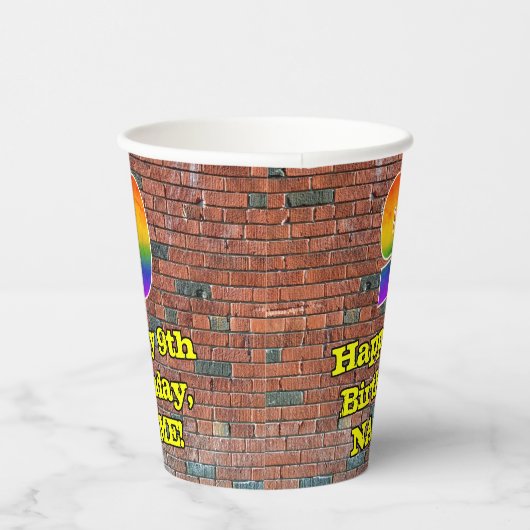 9de verjaardag: Fun Graffiti-geïnspireerde regenbo Papieren Bekers (Rechts)