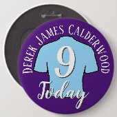 9e Birthday Football Badge to Personalize Button (Voorkant /achterkant)