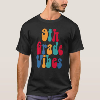 9e klas sfeer terug naar school jongens meisjes en t-shirt