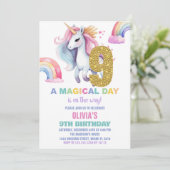 9e Rainbow Unicorn Anniversaire Invitations Partie (Debout devant)
