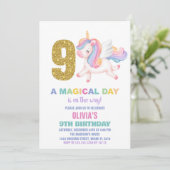 9e Rainbow Unicorn Verjaardag Uitnodigingen (Staand voorkant)