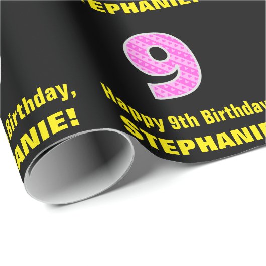 9e verjaardag: Roze strepen en hart "9" + naam Cadeaupapier (Rol Hoek)