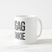 9gag junkie koffiemok (Voorkant rechts)