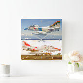 A-4 SKYHAWK VIERKANTE KLOK (Huis)