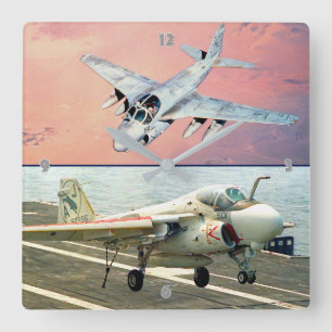 A-6 INTRUDER VIERKANTE KLOK
