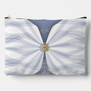 À Accessoires Pochette en illusion de textile bleu poussiéreux a