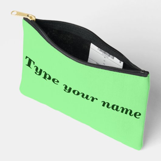 À Accessoires Votre nom sur pochette vert clair (Ouvrir)