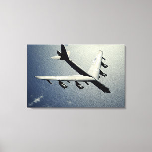 A B-52 Stratofort tijdens de vlucht Canvas Afdruk