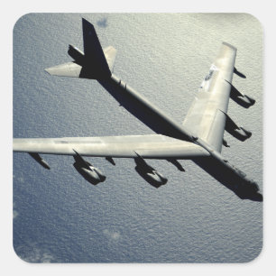 A B-52 Stratofort tijdens de vlucht Vierkante Sticker