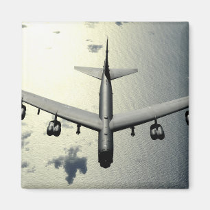 A B-52 Stratofort tijdens vlucht 2 Magneet