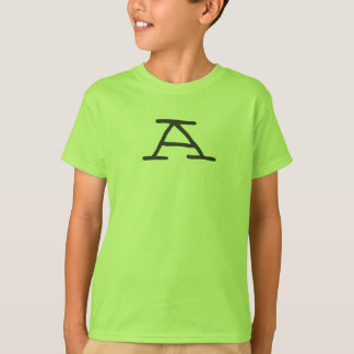a badiné le T-shirt initial d'A