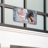 A bold, distressed illustration of a eagle spandoek (Buitenkant Gebouw)