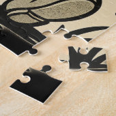 A Halloween puzzle with a retro comic book feel. Legpuzzel (Zijkant)